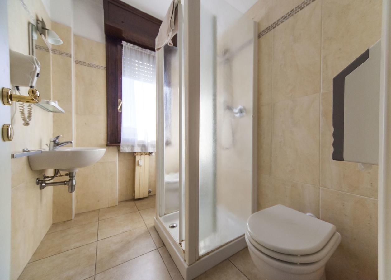 Hotel Albi Stezzano Esterno foto